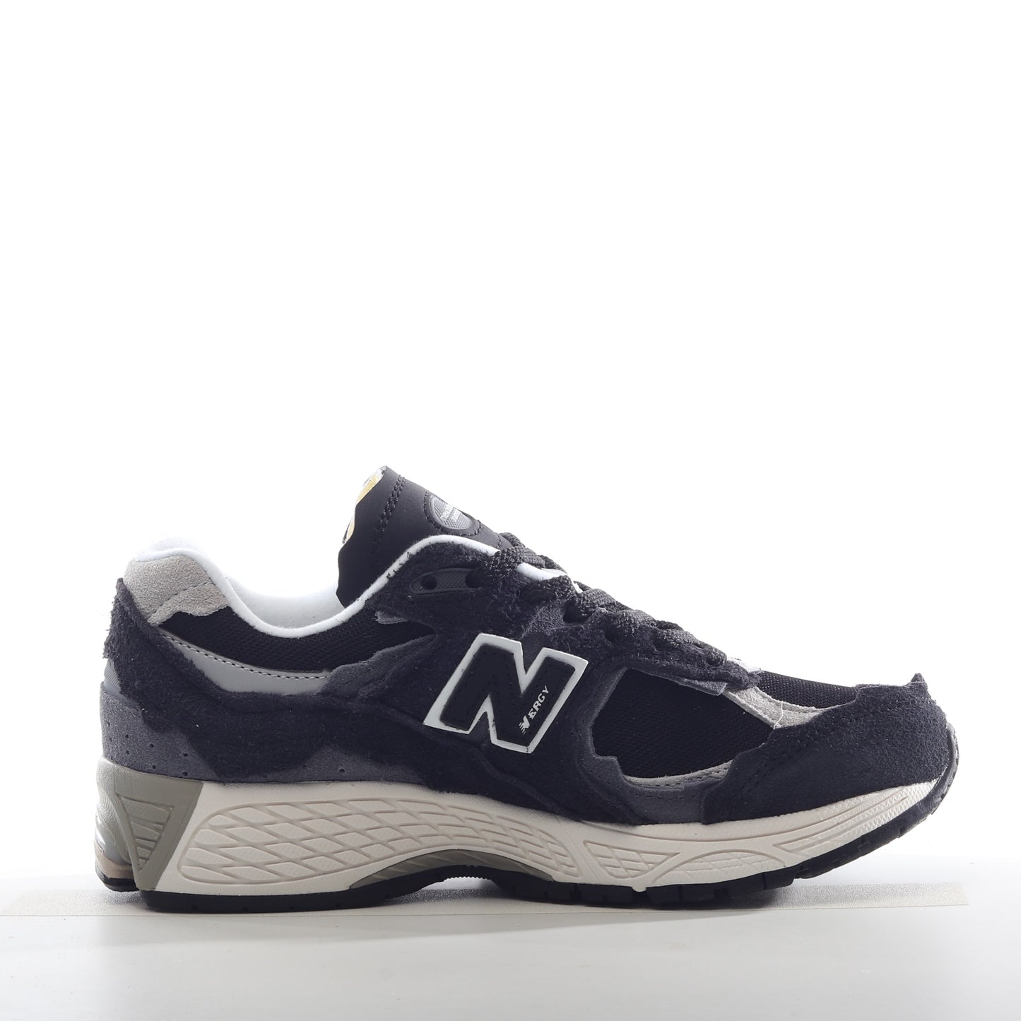 New Balance 2002R