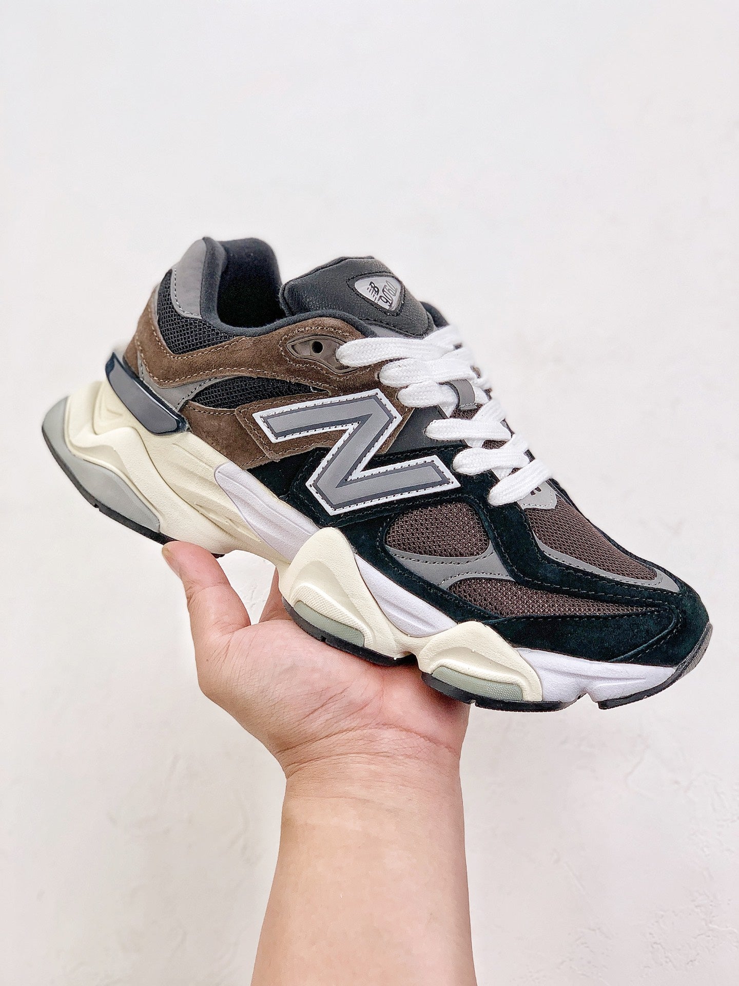 New Balance NB 9060 Black&Brown