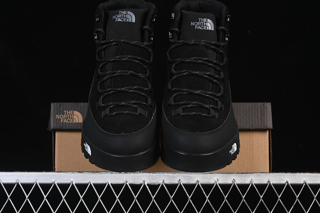 [300][NF0A8AD94QI-0A83]-[THE NORTH FACE CHARCOAL BLACK/BLACK]-[WOMAN:37-39]-[MAN:40-45]