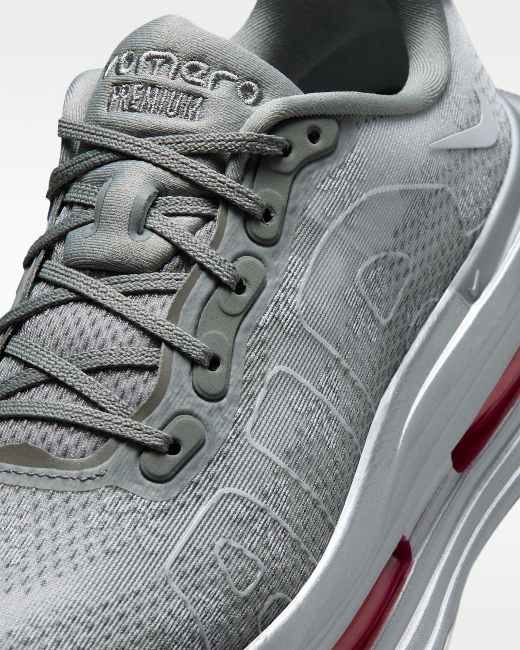 Nike Vomero Premium