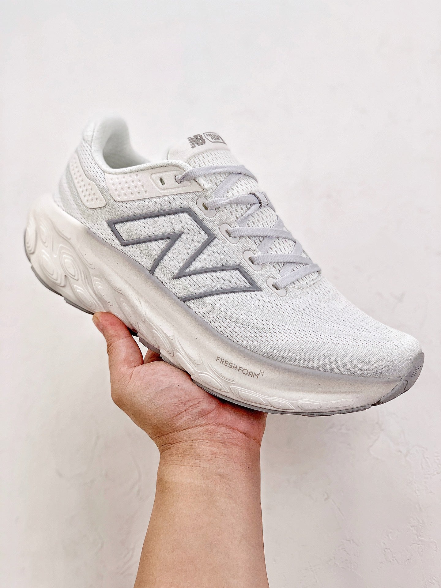 New Balance NB Fresh Foam White silver