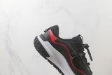 ACG MOUNTAIN FLY 2 LOW BLACK/WHITE/RED