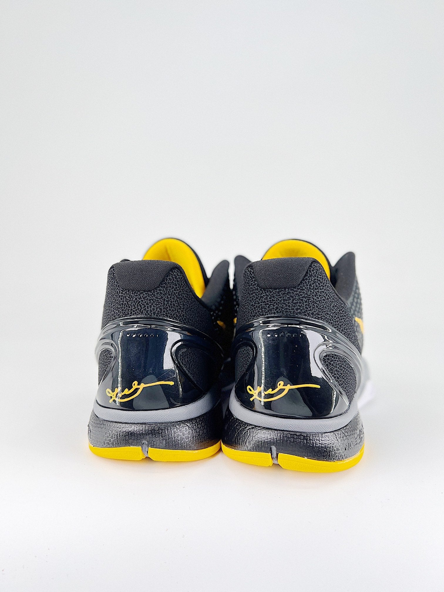 NIKE Zoom KOBE 6