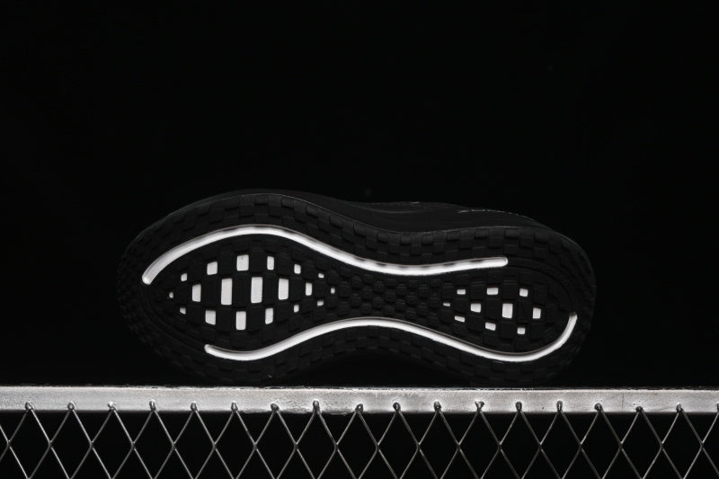 NIKE VOMERO PLUS ZOOM X FULL BLACK EDITION