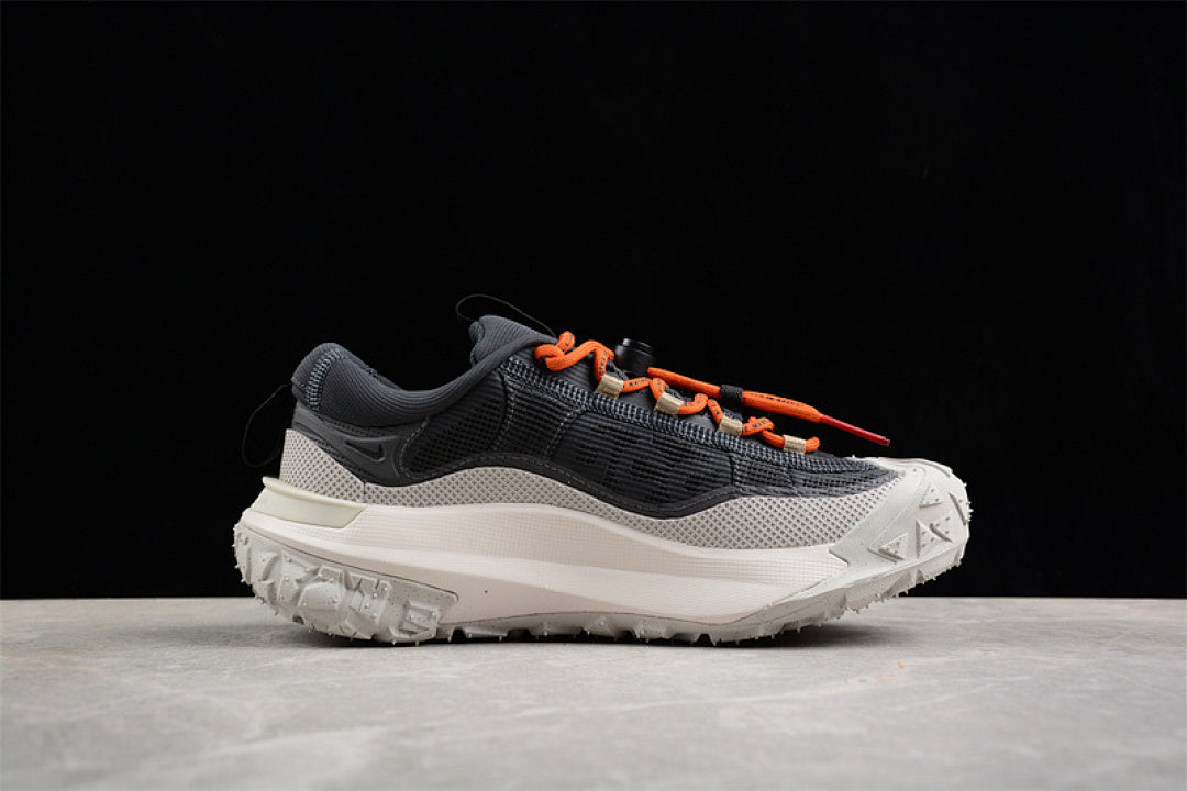 ACG MOUNTAIN FLY 2 WHITE/GREY/BLACK/ORANGE