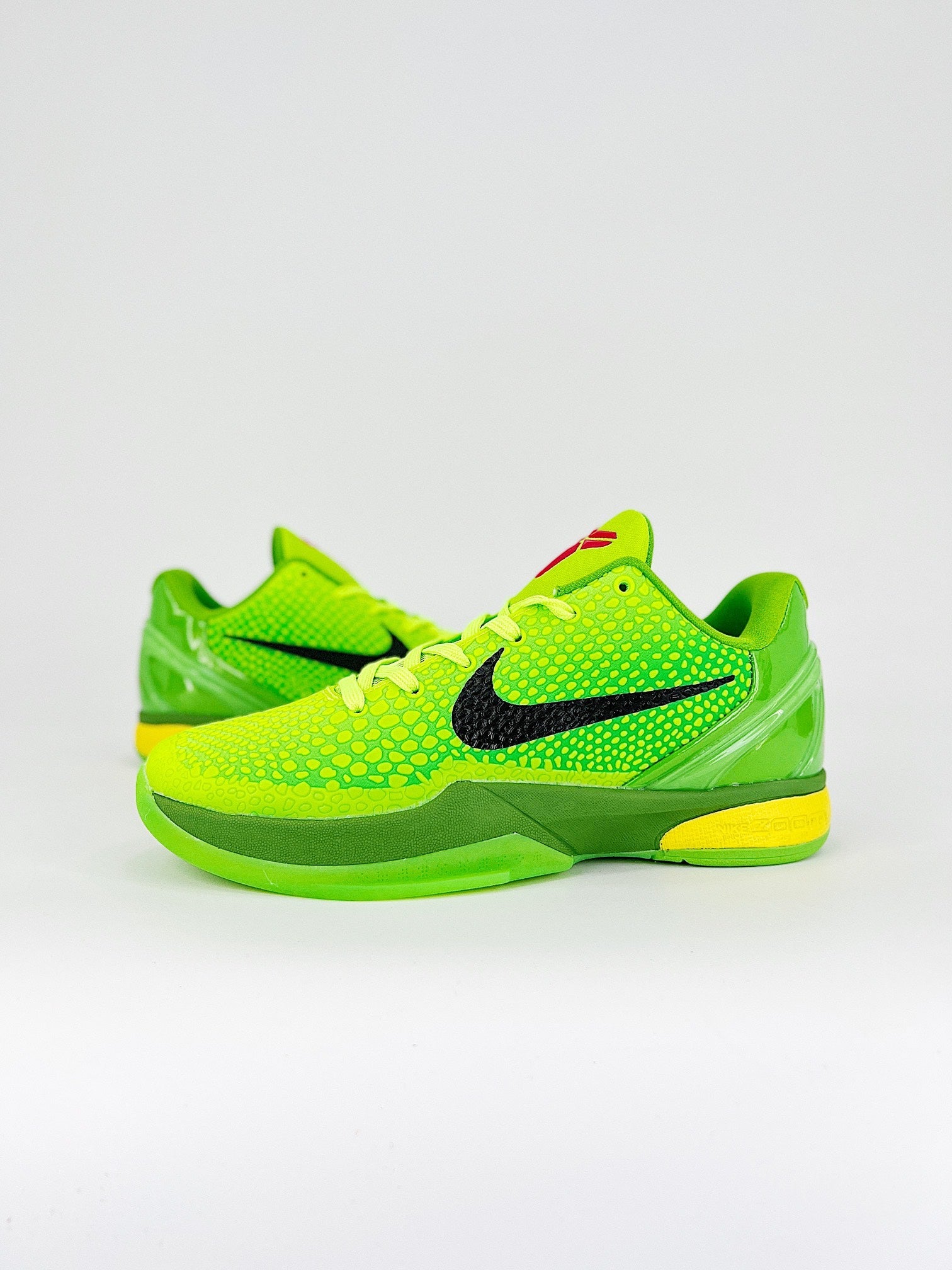 NIKE Zoom KOBE 6 GRINCHES