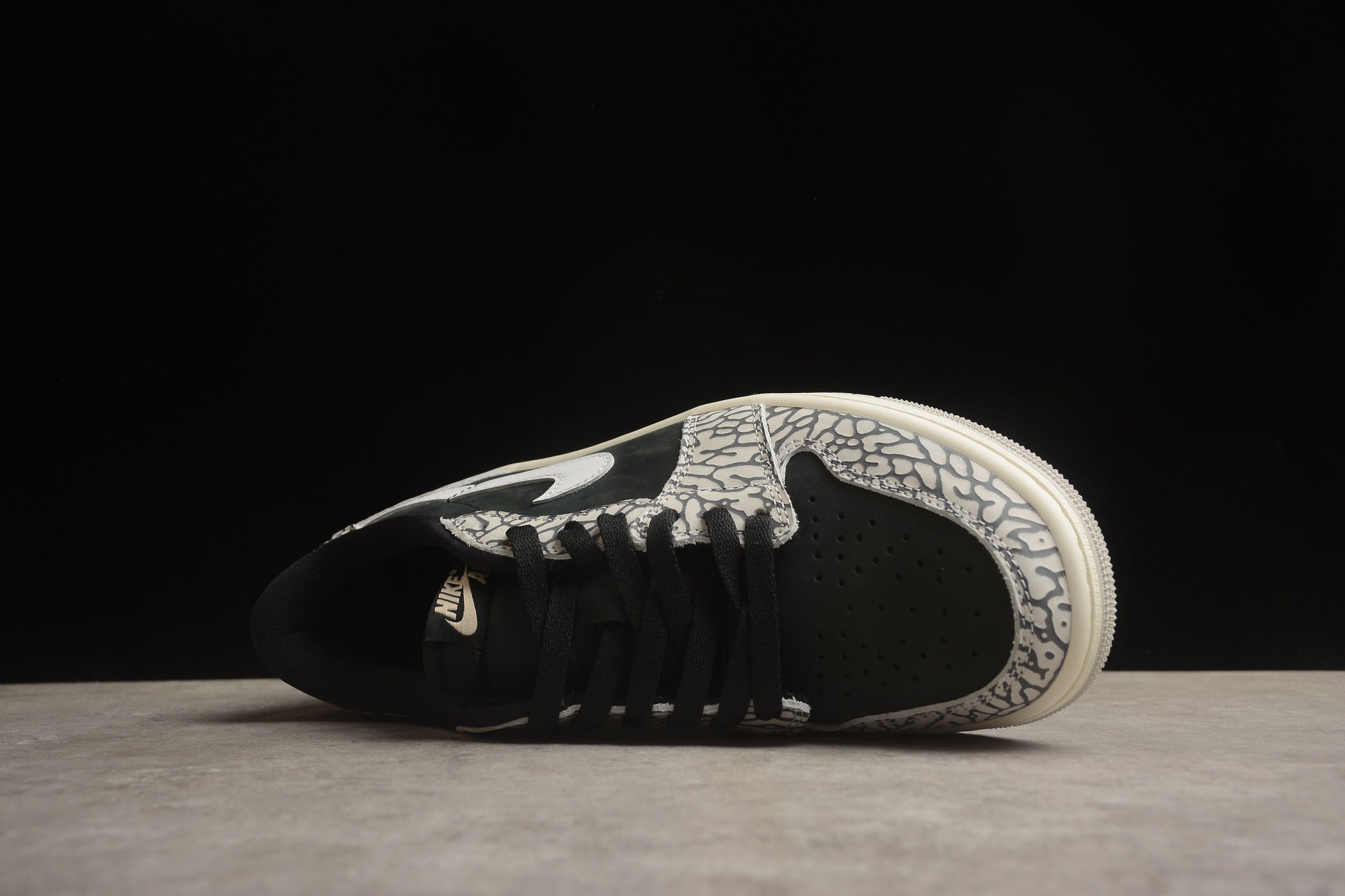 Air Jordan Low 1 Gris