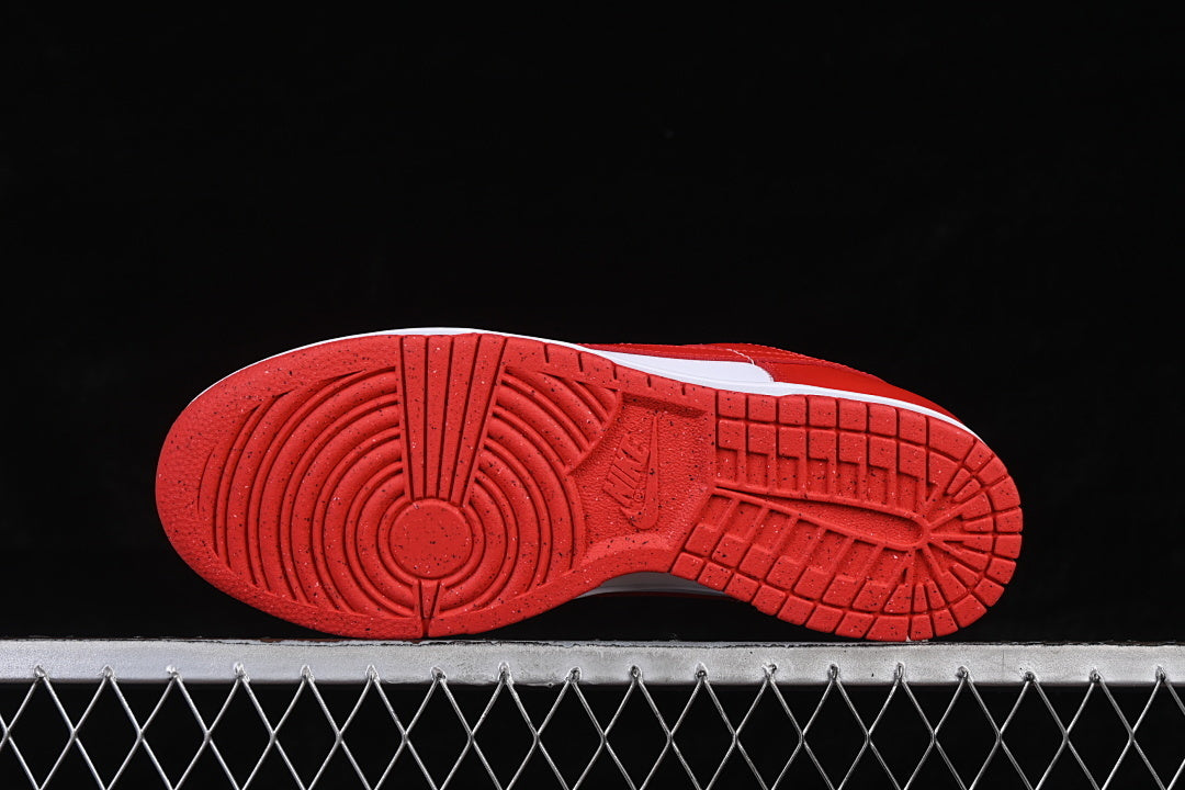 DUNK LOW NEXT NATURE WHITE/UNIVERSITY RED
