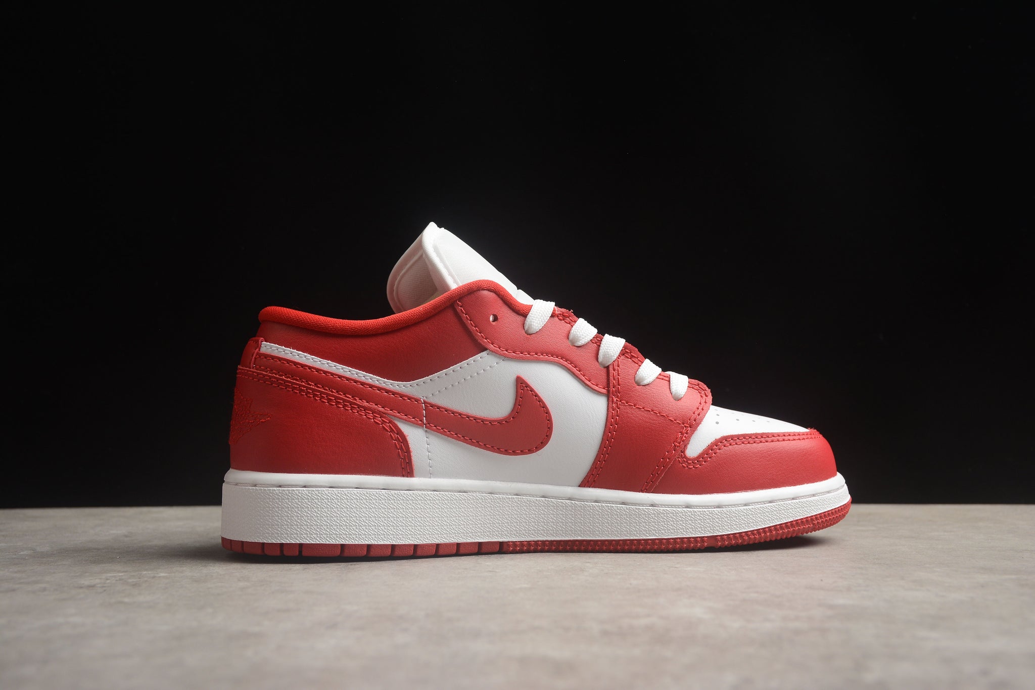 Air Jordan Low 1 Rouge