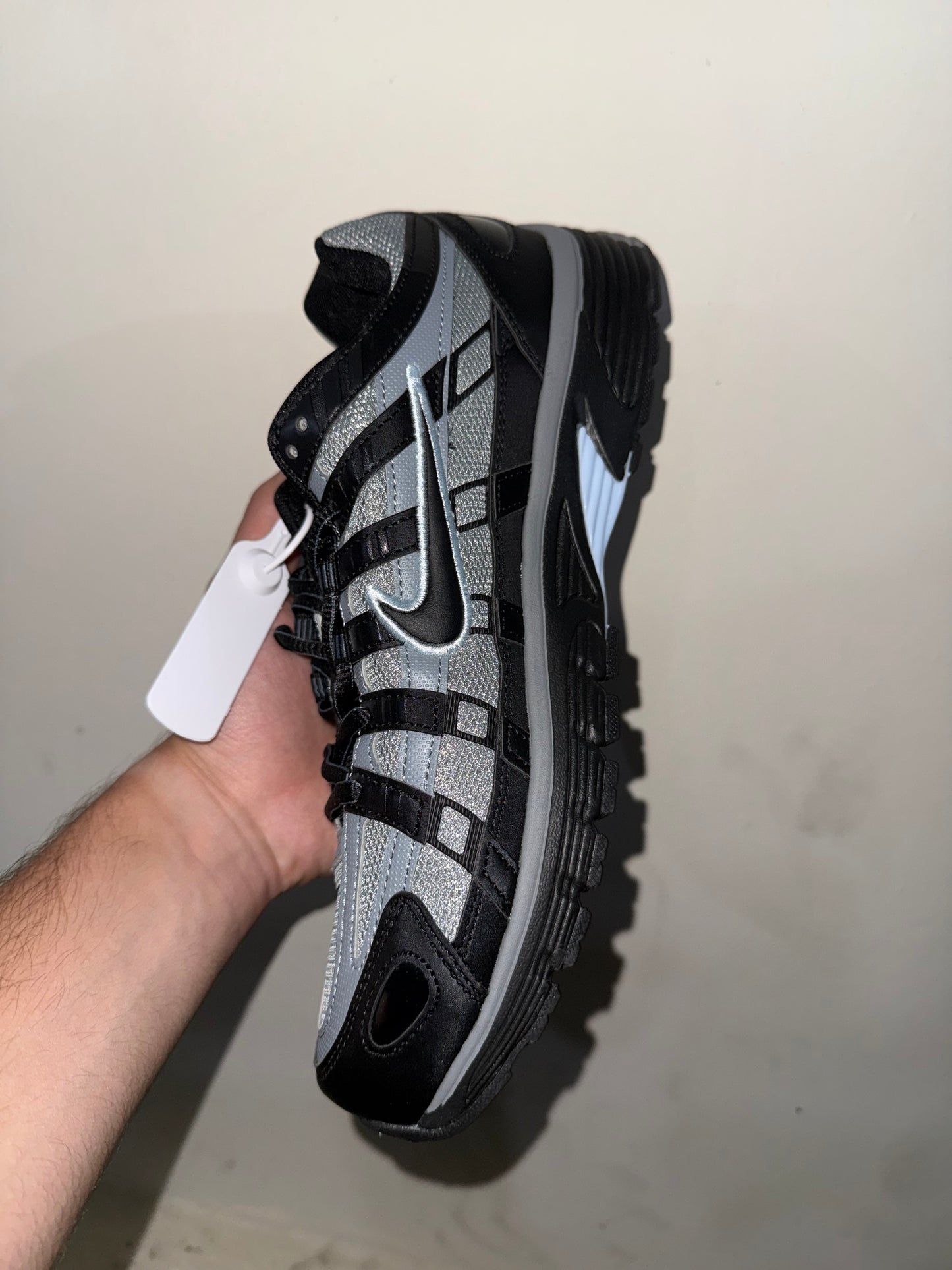 Nike p6000 gray/black/babyblue