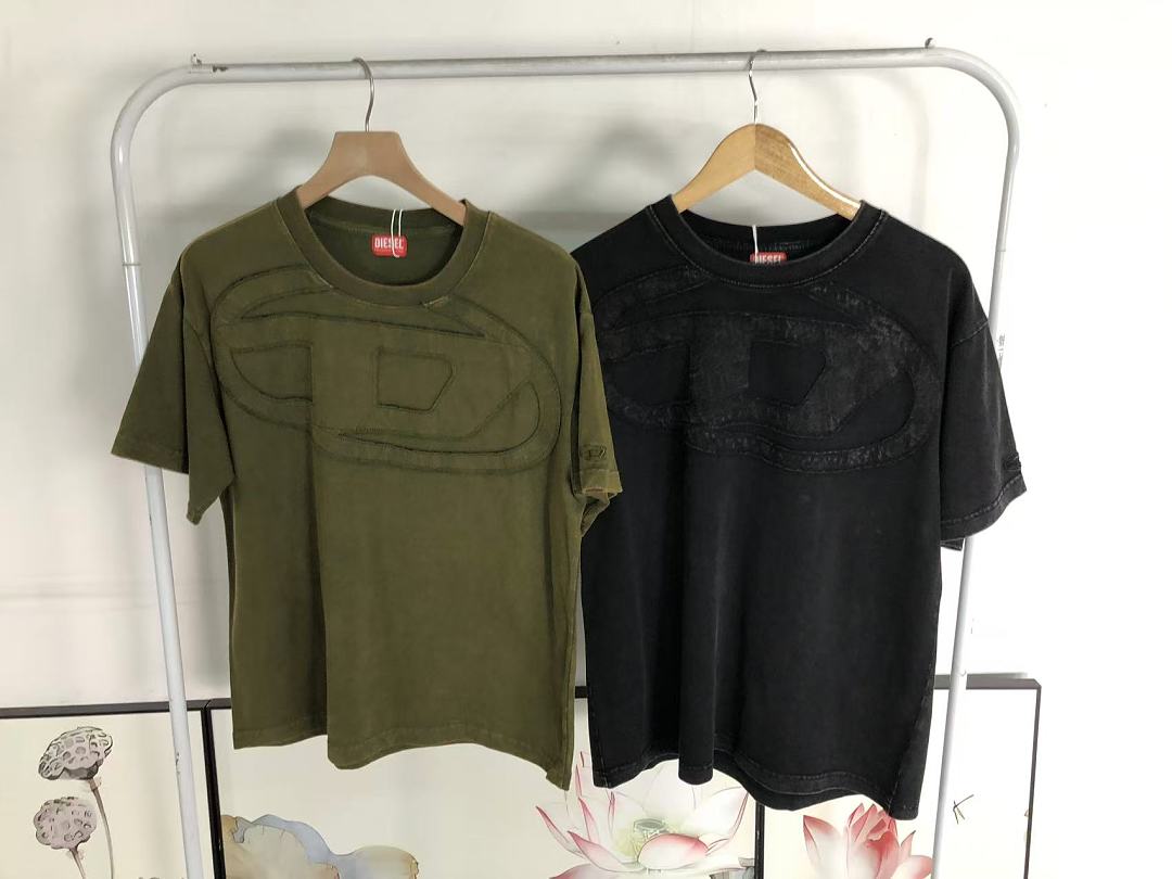 DIESEL T-SHIRT 3205182217