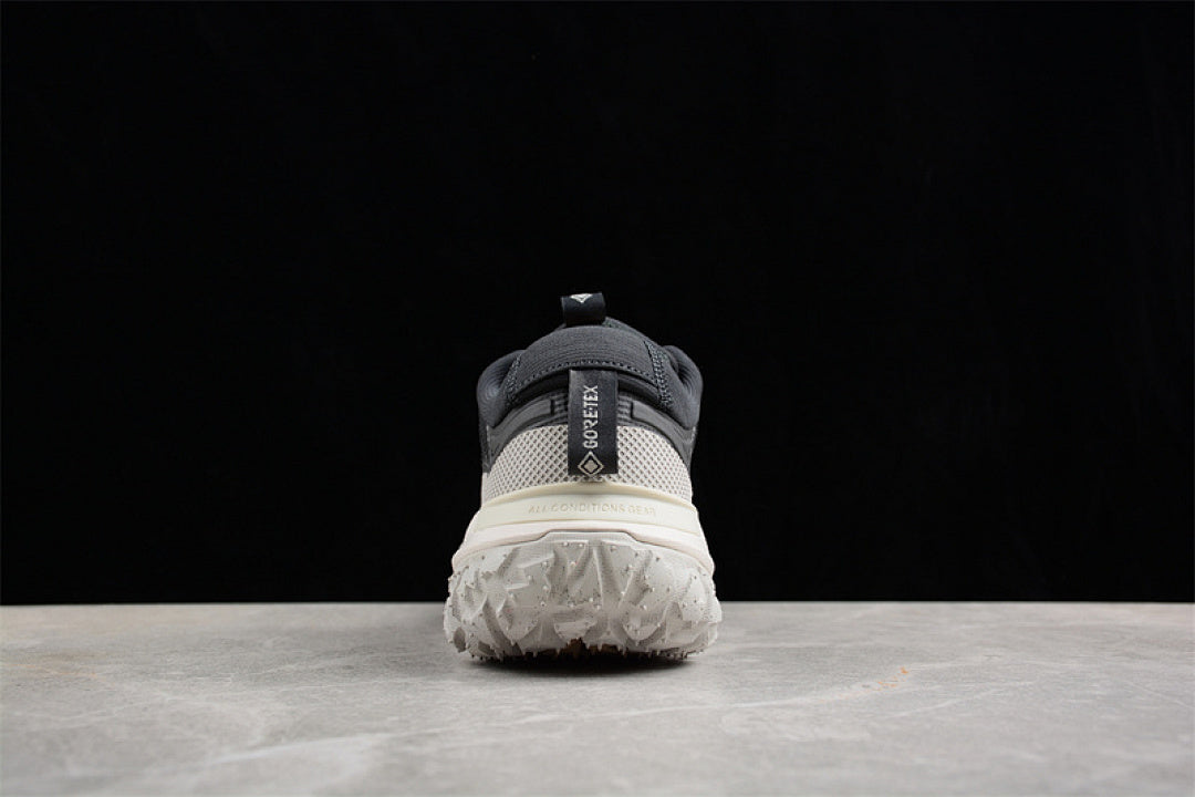 ACG MOUNTAIN FLY 2 WHITE/GREY/BLACK/ORANGE
