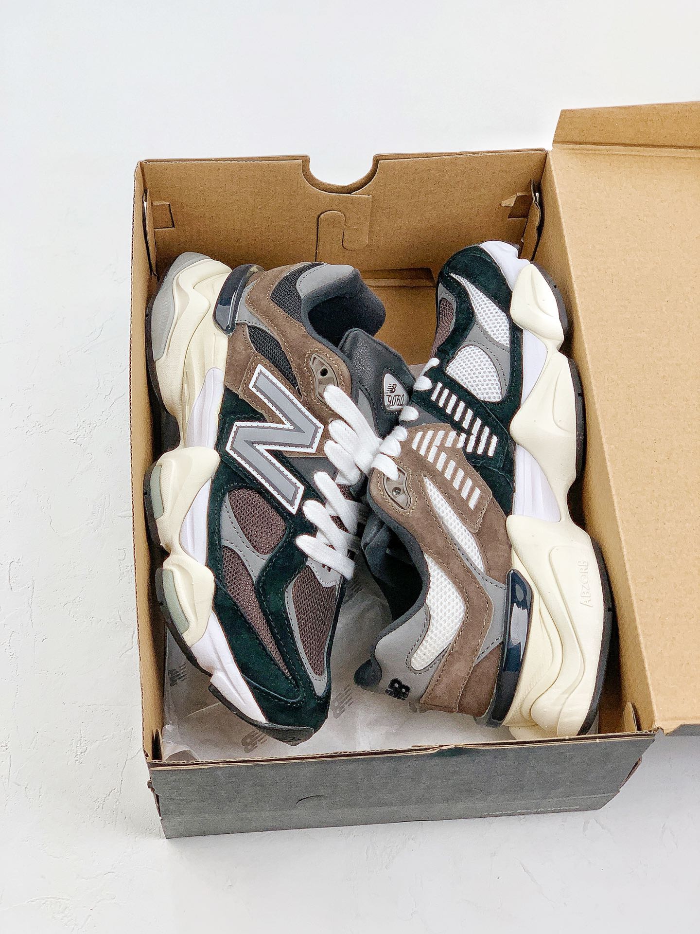 New Balance NB 9060 Black&Brown