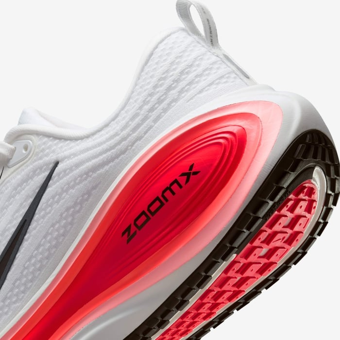 Nike Vomero Plus