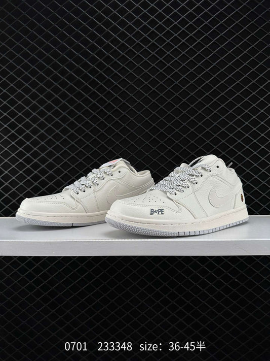 24 Overseas popular models are on sale in limited edition! Corporate-level Nike Jordan Air Jordan "BAPE co-branded - off-white gray bottom" high-end customization low-top retro shock-absorbing non-slip wear-resistant basketball shoes custom shoe box pure original quality shipments from major manufacturers ultra-high cleanliness