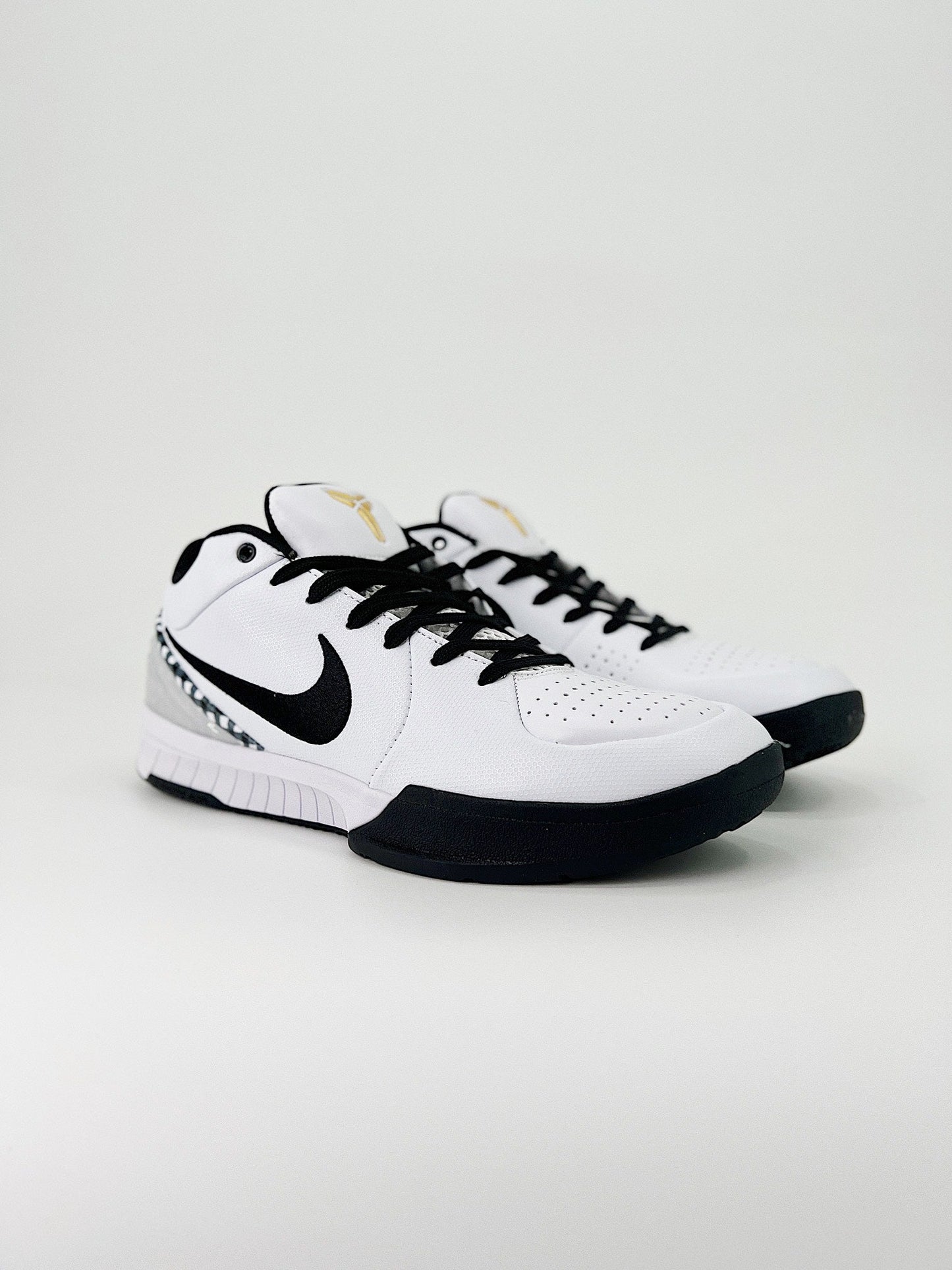 Nike ZOOM KOBE 4