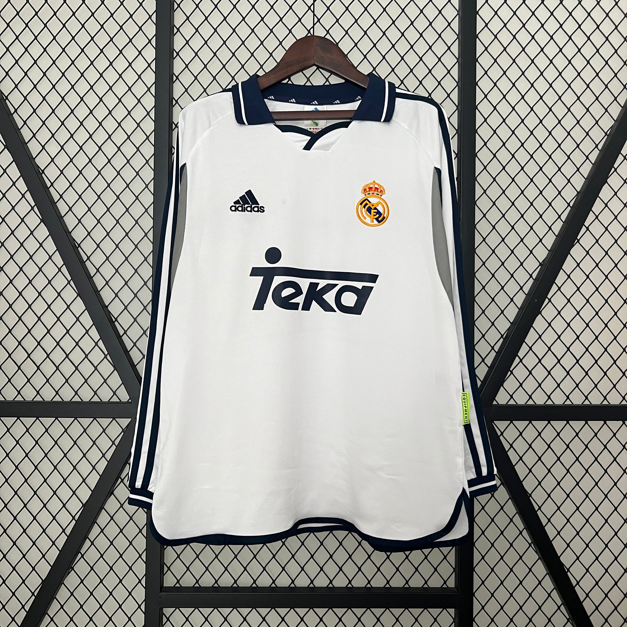 Retro long sleeve Real Madrid 00/01 Home S-XXL7