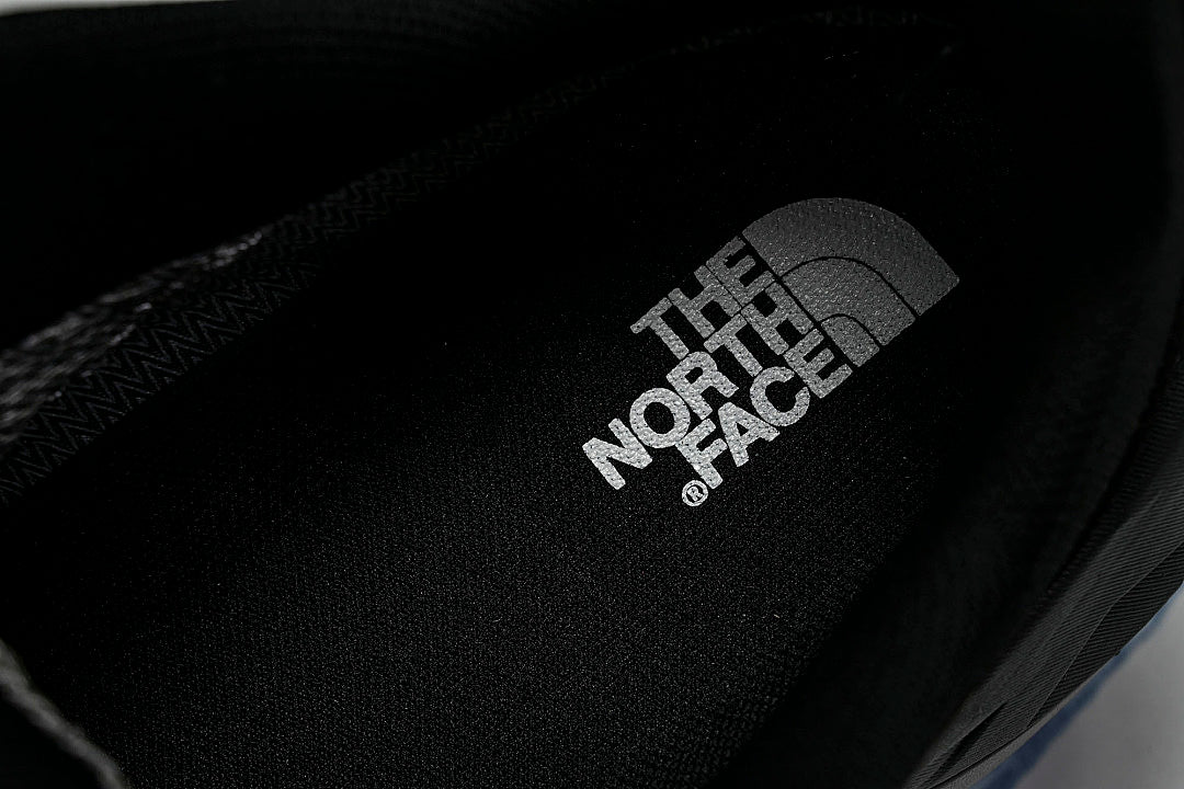 EFASTPACK ULTRA GORE-TEX BLACK/BLACK/BLACK