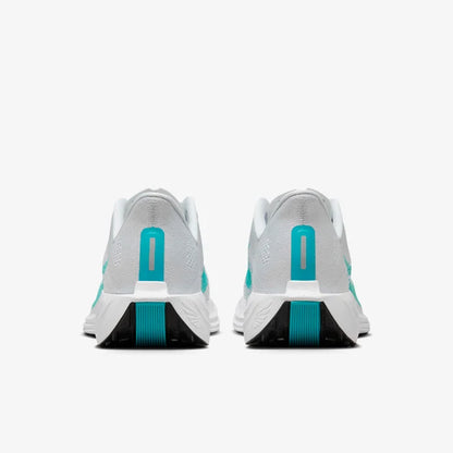 Nike Pegasus Plus