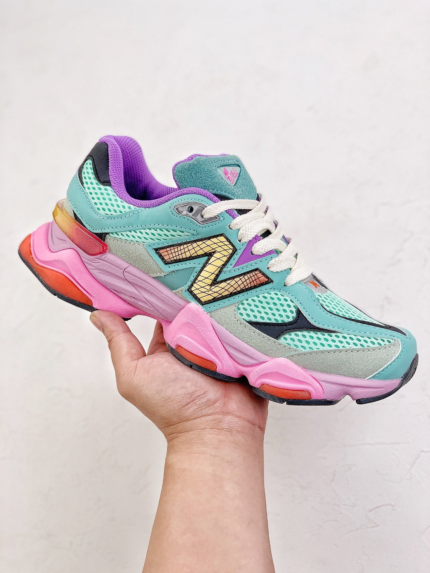 New Balance NB 9060 Lighr Green&Pink