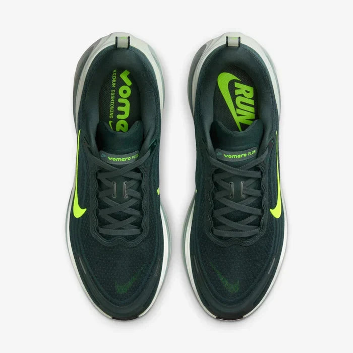 Nike Vomero Plus