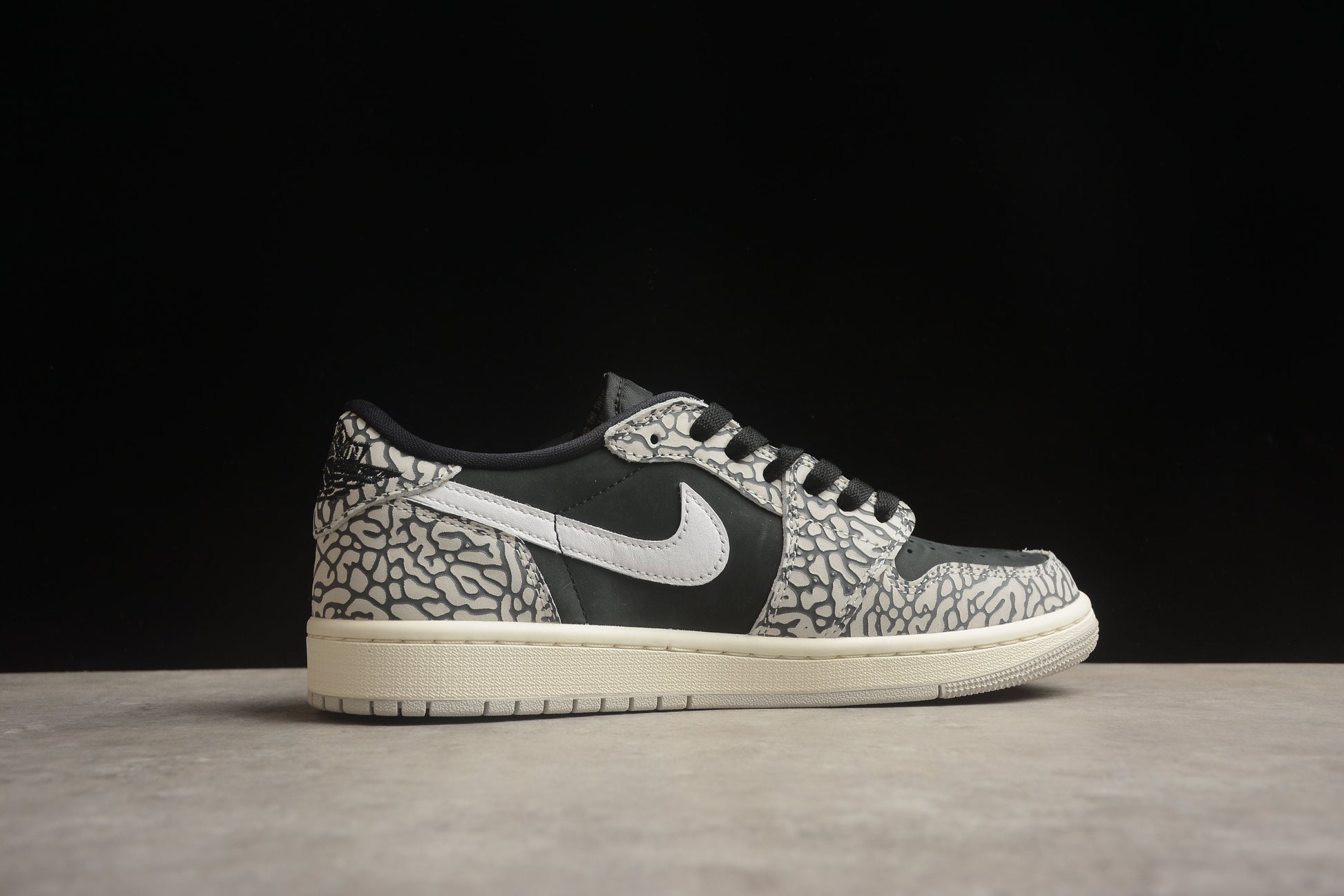Air Jordan Low 1 Gris