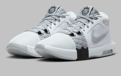 Nike lebron witness 8 smokey