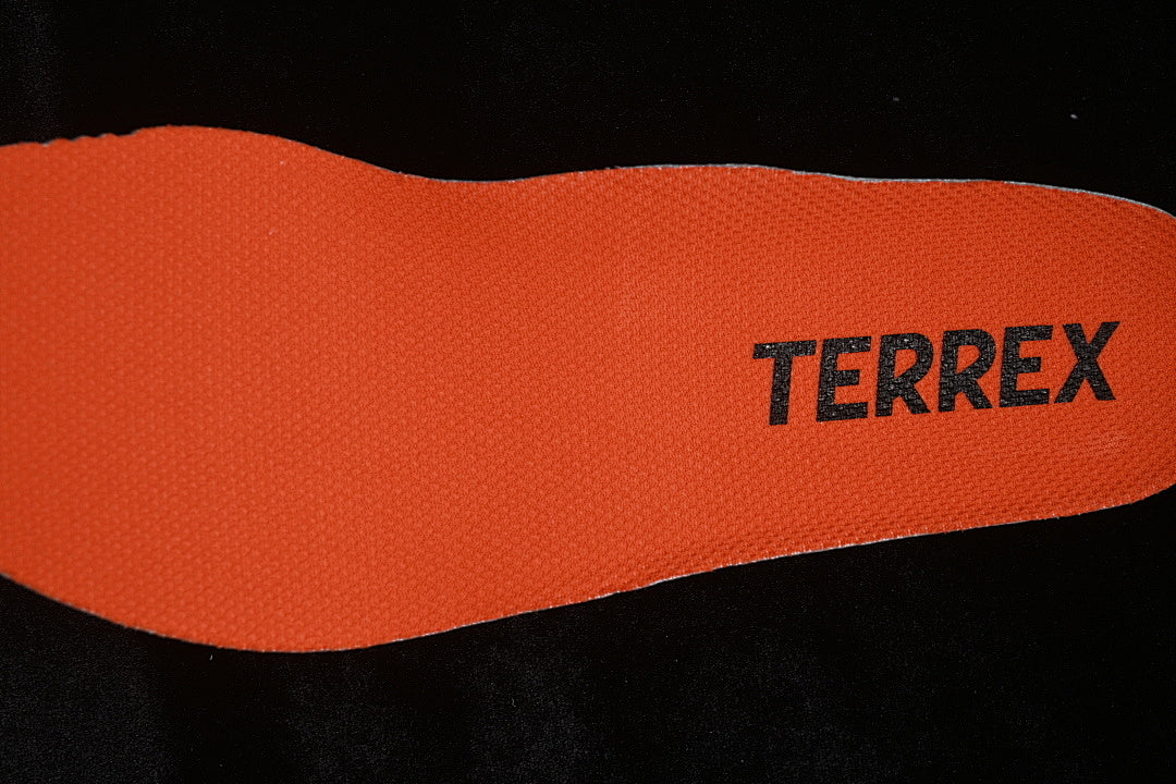 TERREX AGRAVIC TT TRAIL CLOUD WHITE/CORE BLACK/IMPACT ORANGE