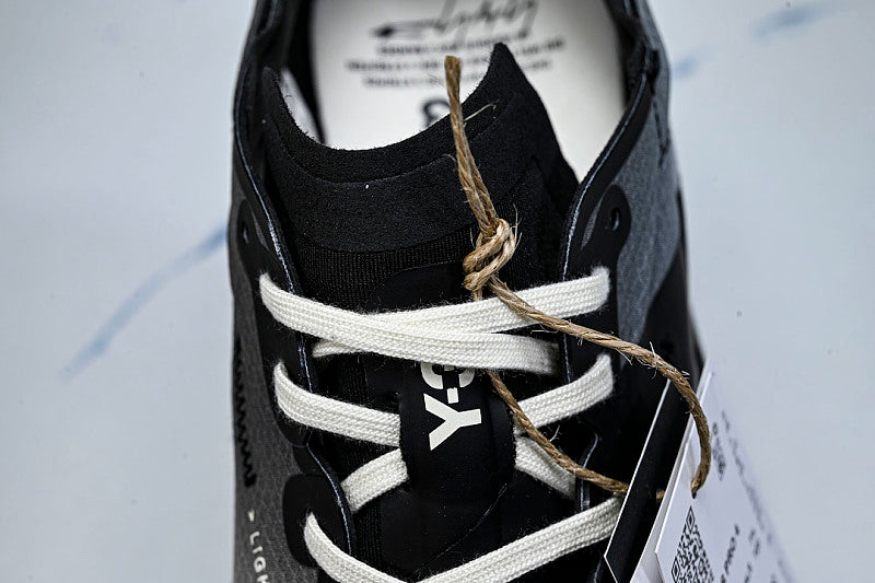KI7128 Y-3 ADIOS PRO 4 BLACK/OFF WHITE/GREY FIVE