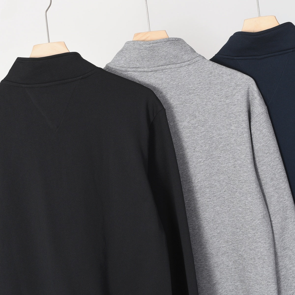 605Half ZipStand Collar Sweatshirt