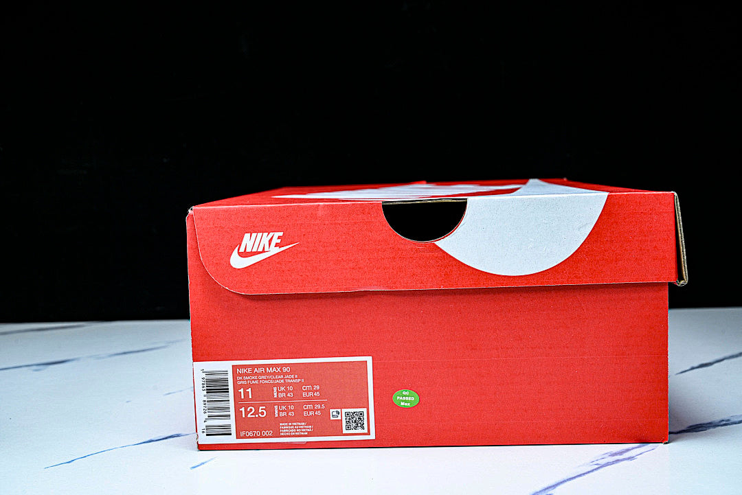 IF0670 002 AIR MAX 90 BLACK CLEAR JADE DARK SMOKE GREY/CLEAR JADE II/BLACK/WHITE
