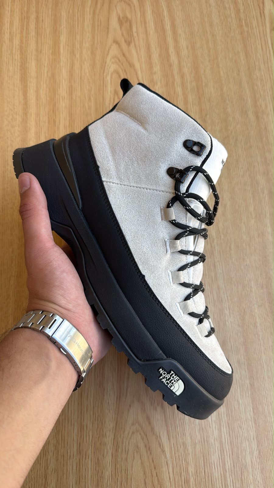 North face hiking shoes stock