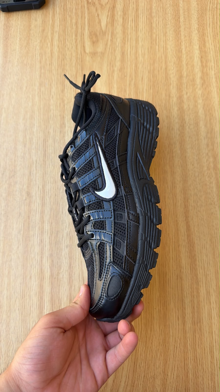 Nike p6000 black