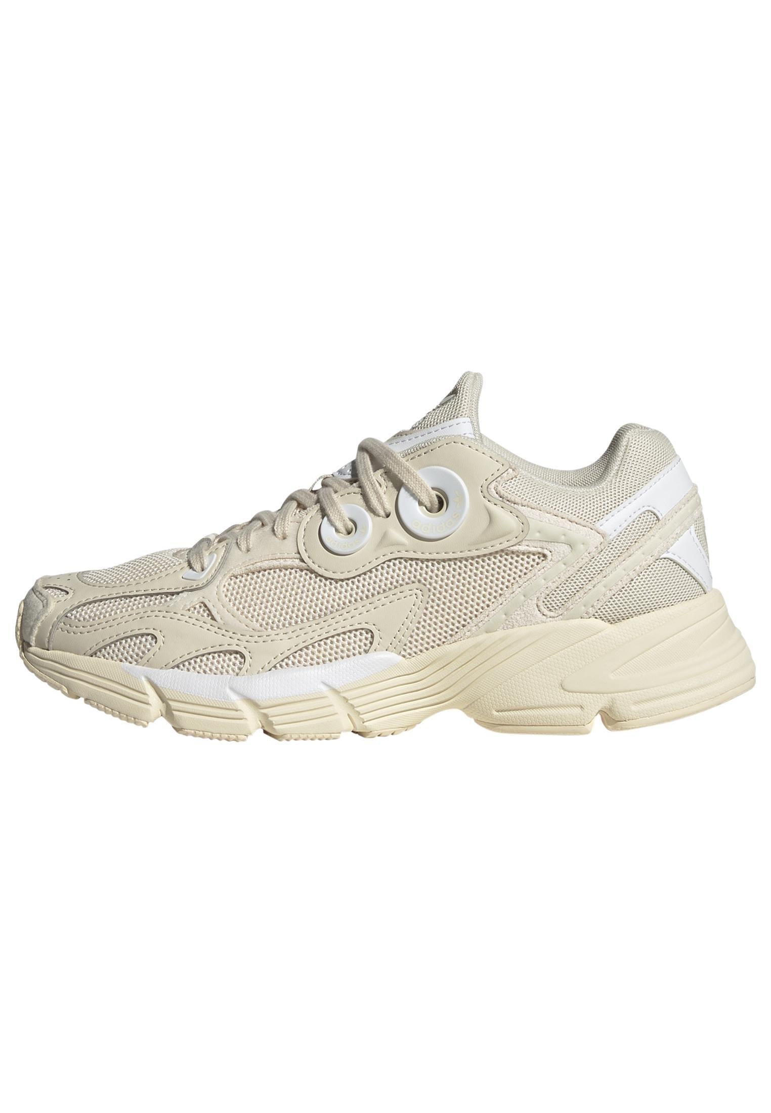 Astir Shoes, White