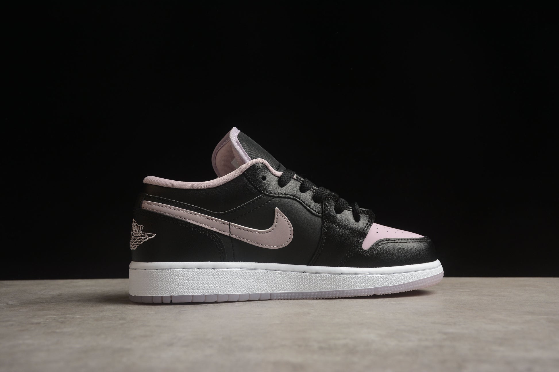 Air Jordan Low 1 Noir Rose