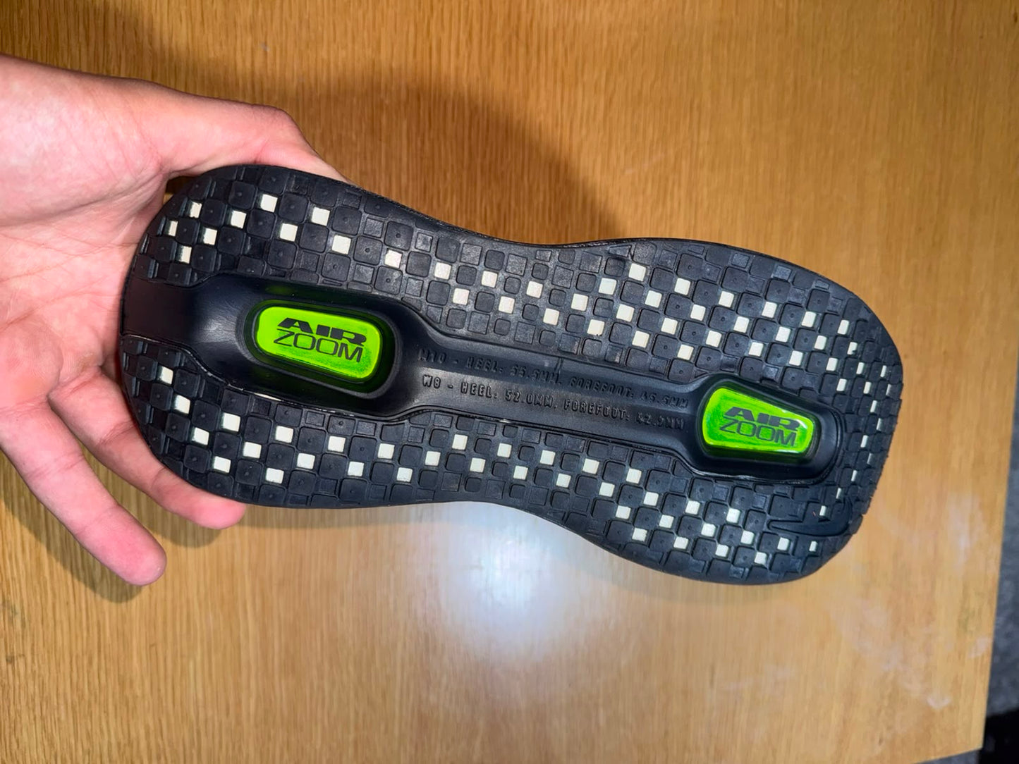Nike Vomero Premium Stock