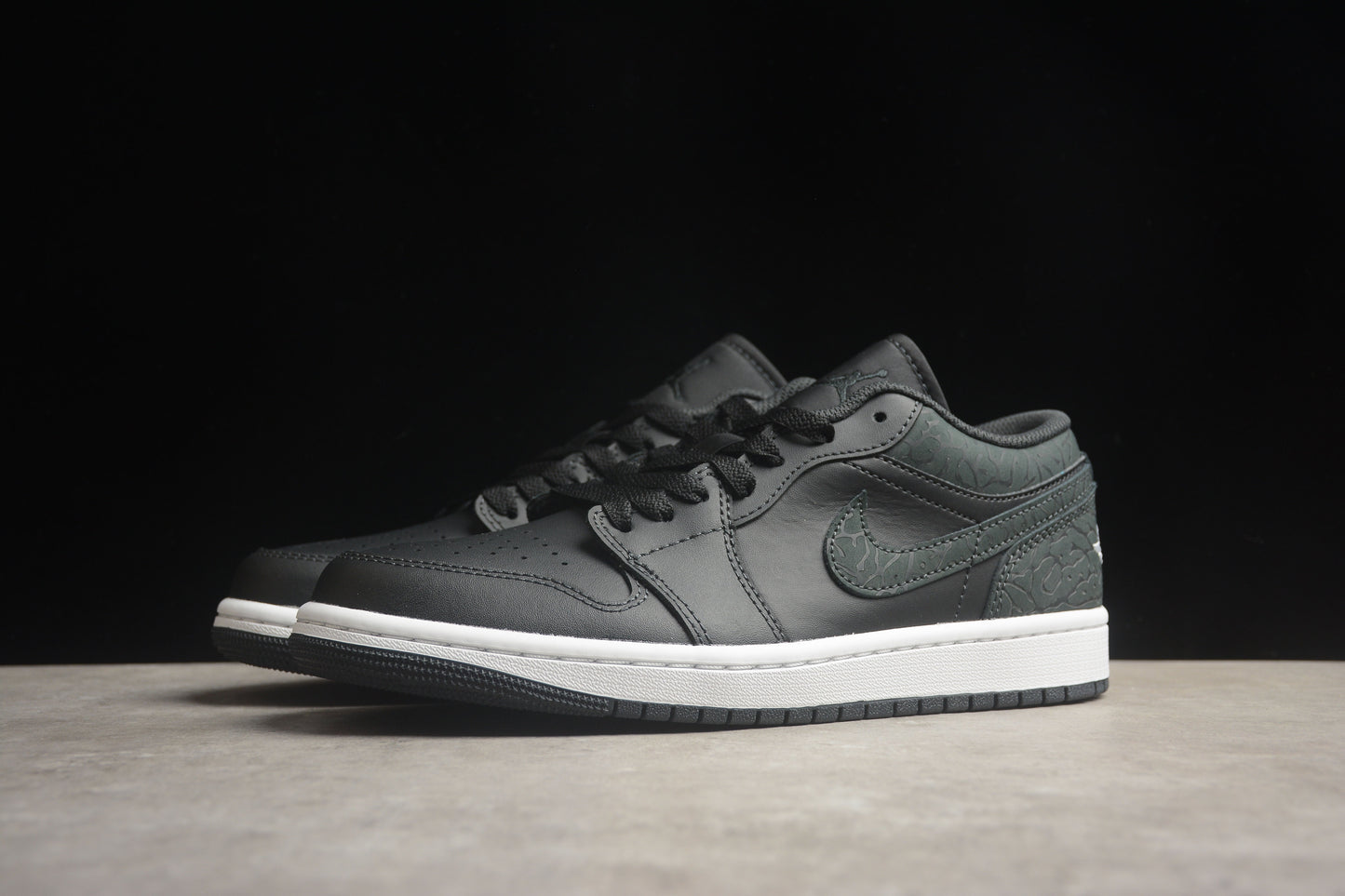 Air Jordan Low 1 Noir