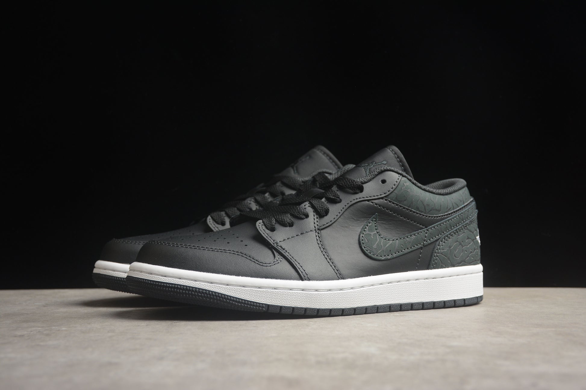 Air Jordan Low 1 Noir