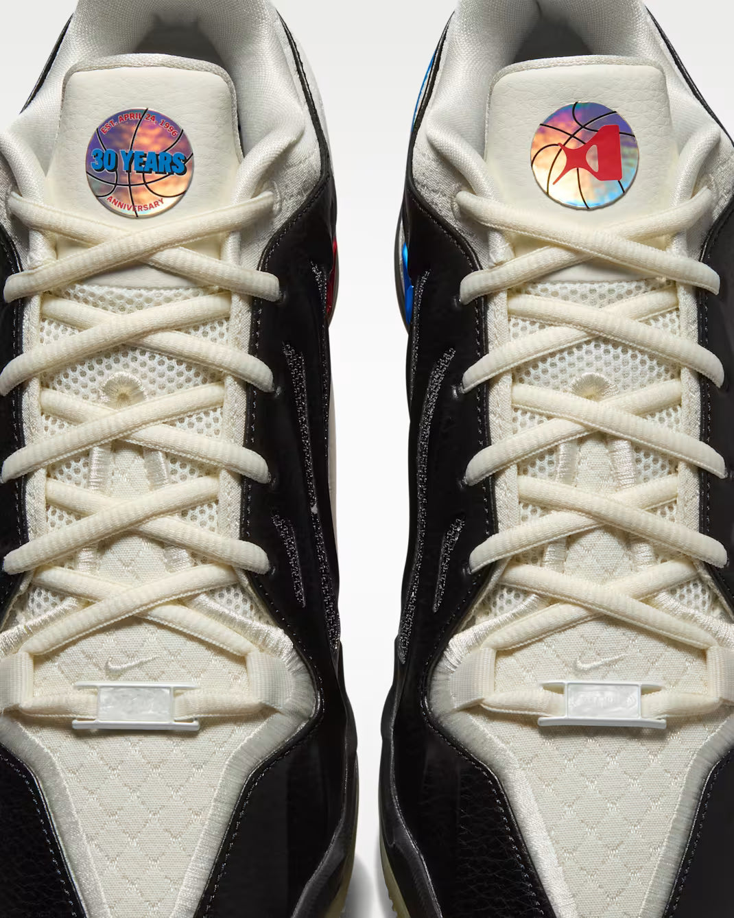 Nike A.Two 'Standing Ovation'