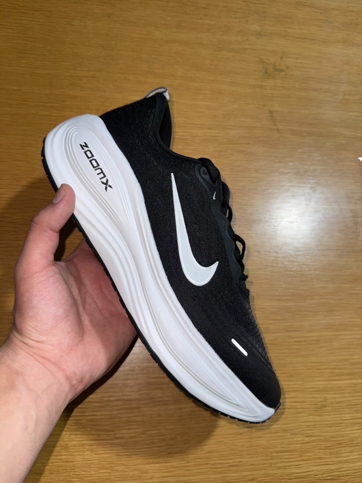 Nike Vomero Plus Black/White