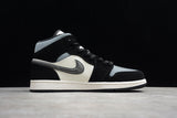 Air jordan mid black