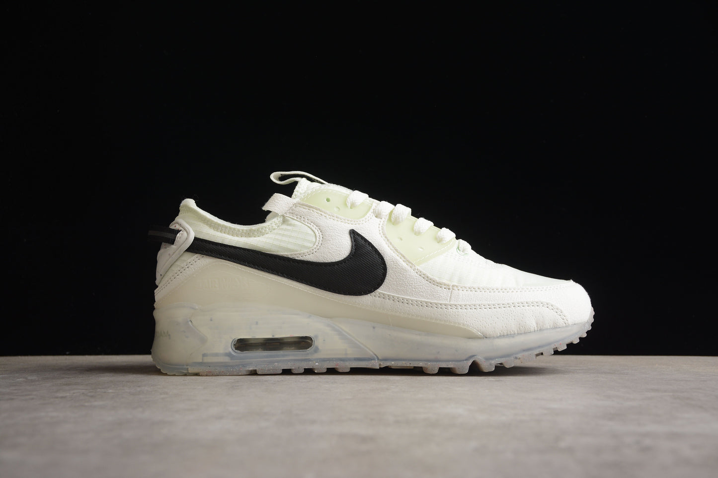 Nike Air max 1 black and white