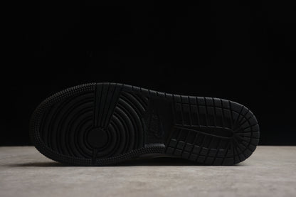 Air jordan mid green grass