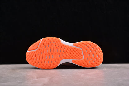NK Zoomx Invincible Run FK3