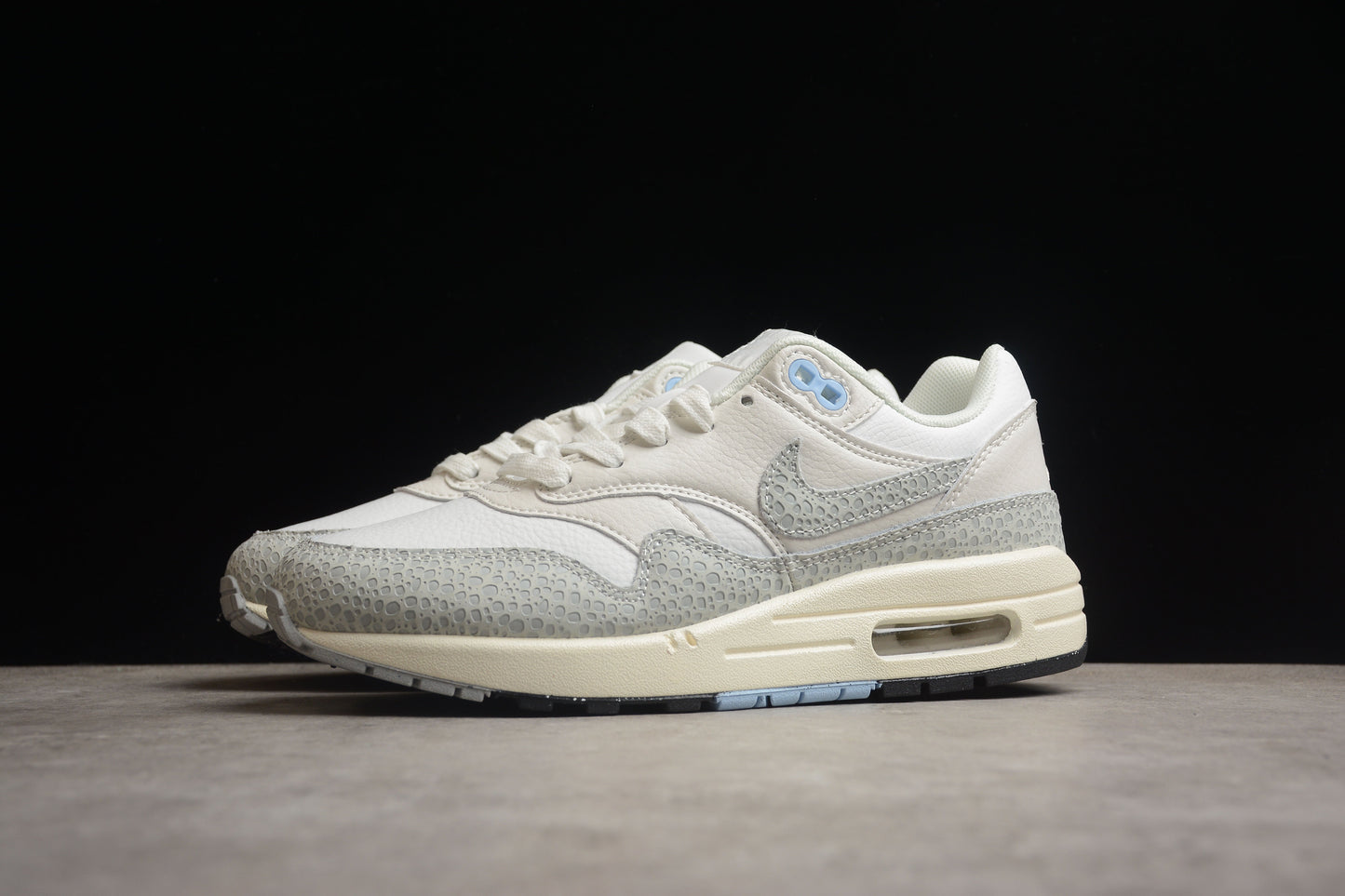 Nike Air max 1 grey