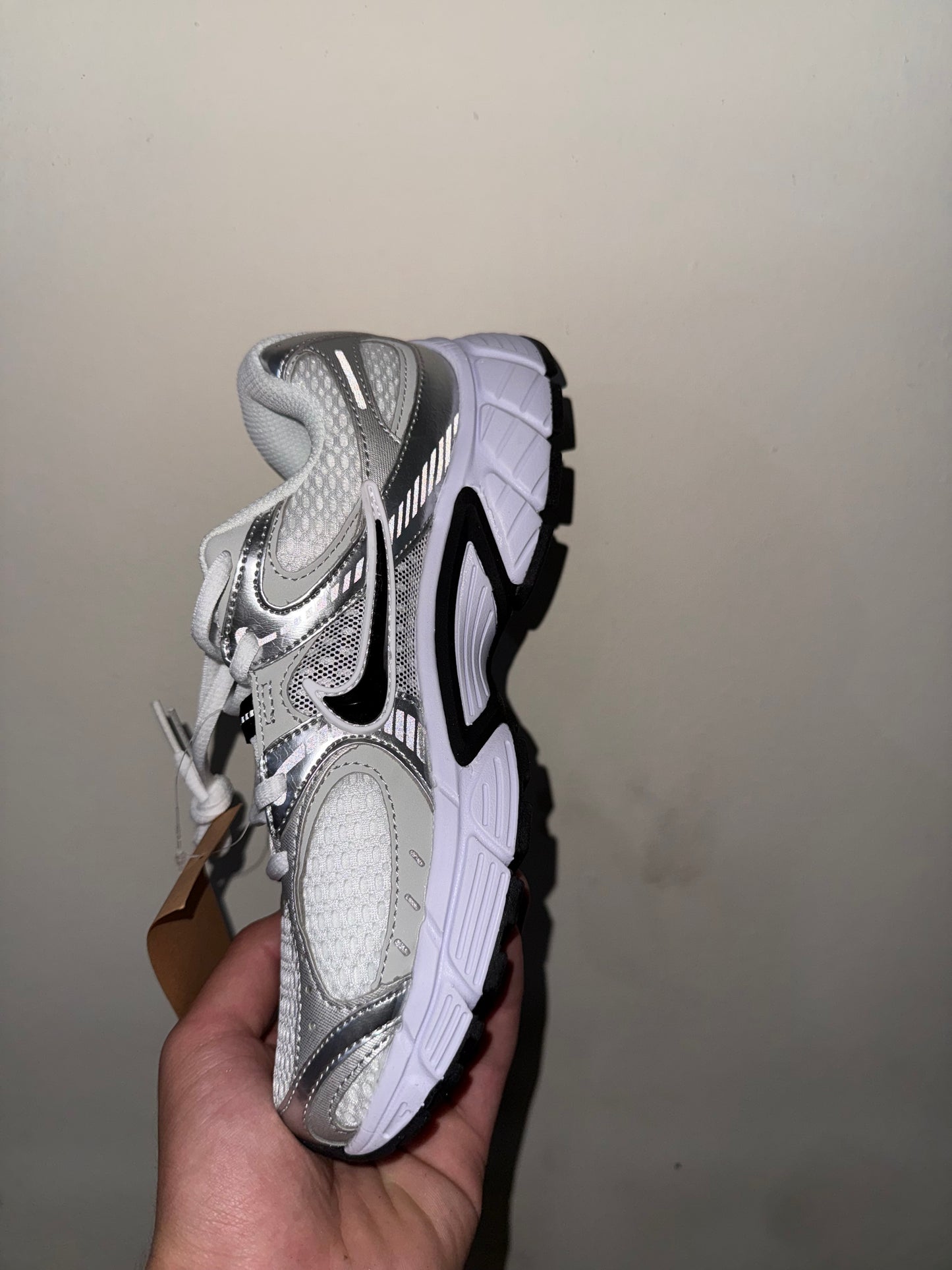 Nike V5 RNR sneakers