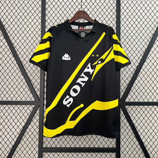 Retro Juventus 01/02 Goalkeeper S-XXL8
