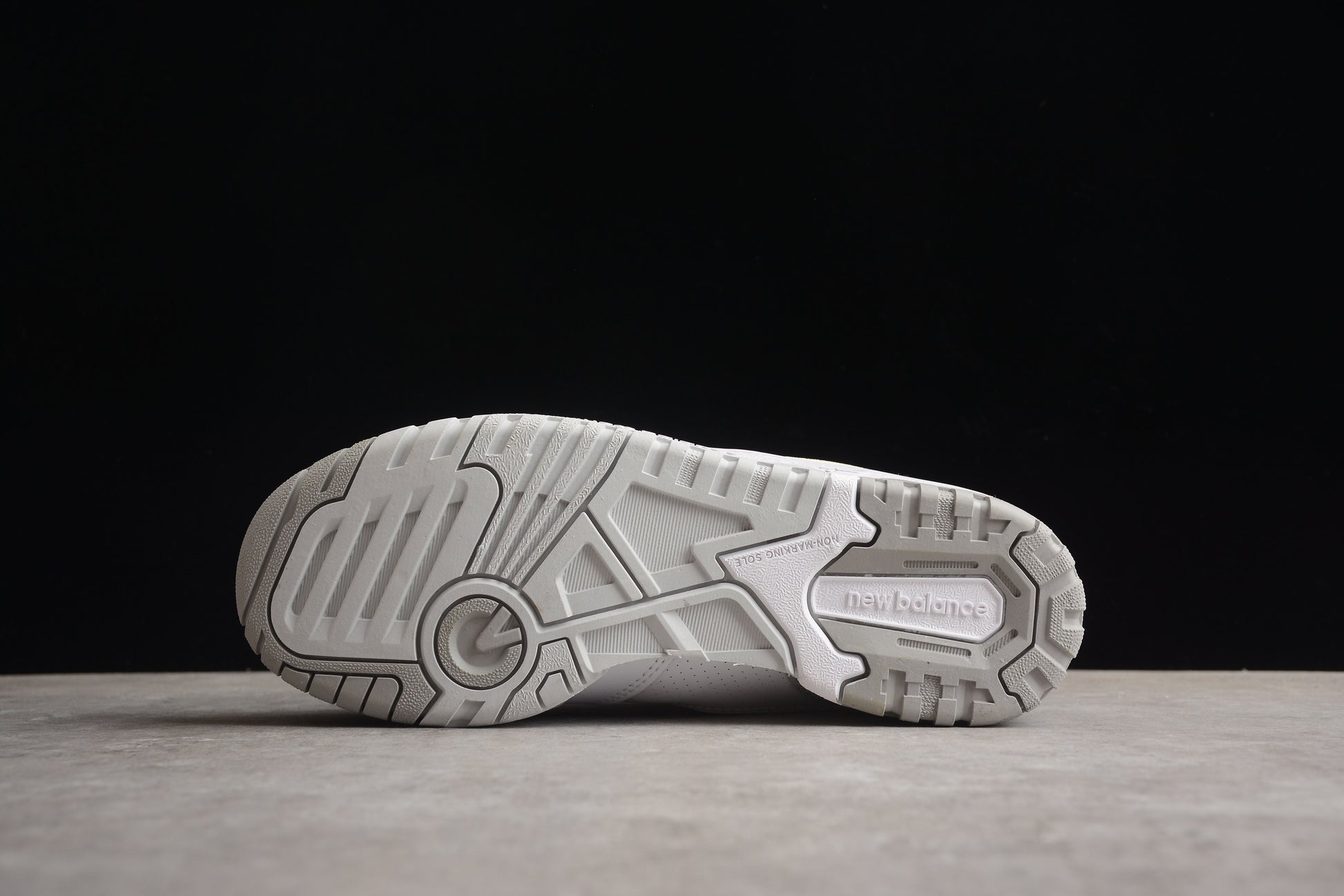 NB 550 white/grey shoes