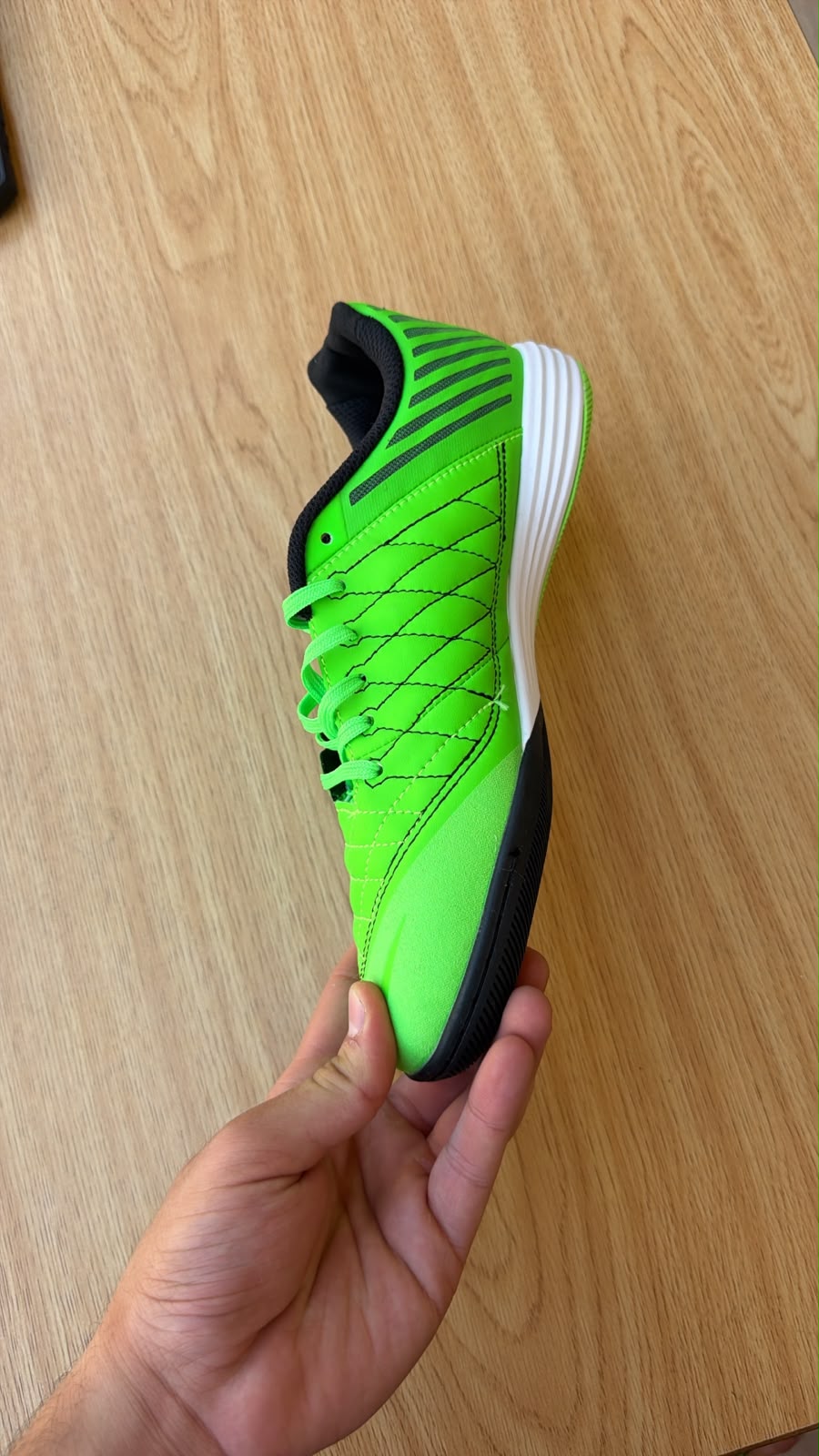 Nike lunar gato green stock