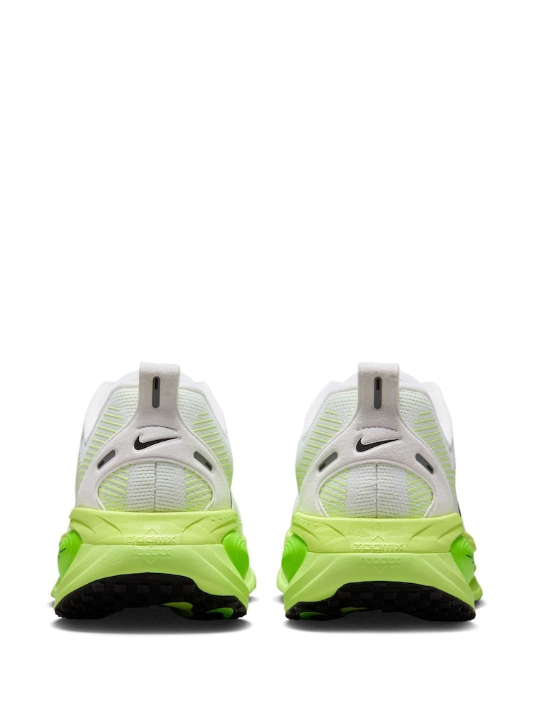 Nike Vomero 18